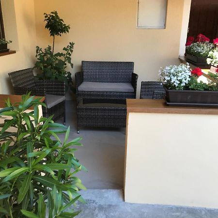Komfort Apartman Vác エクステリア 写真