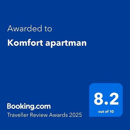 Komfort Apartman Vác エクステリア 写真