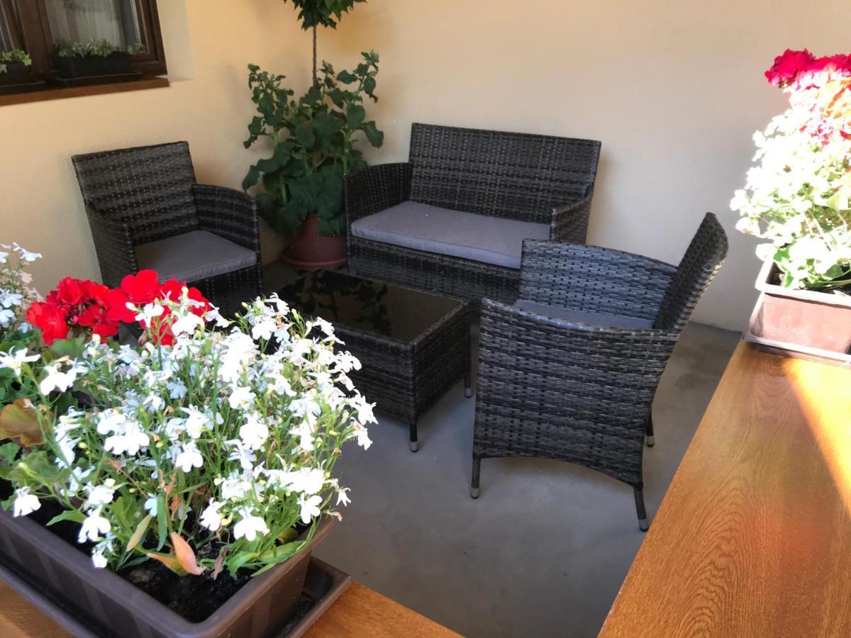 Komfort Apartman Vác エクステリア 写真